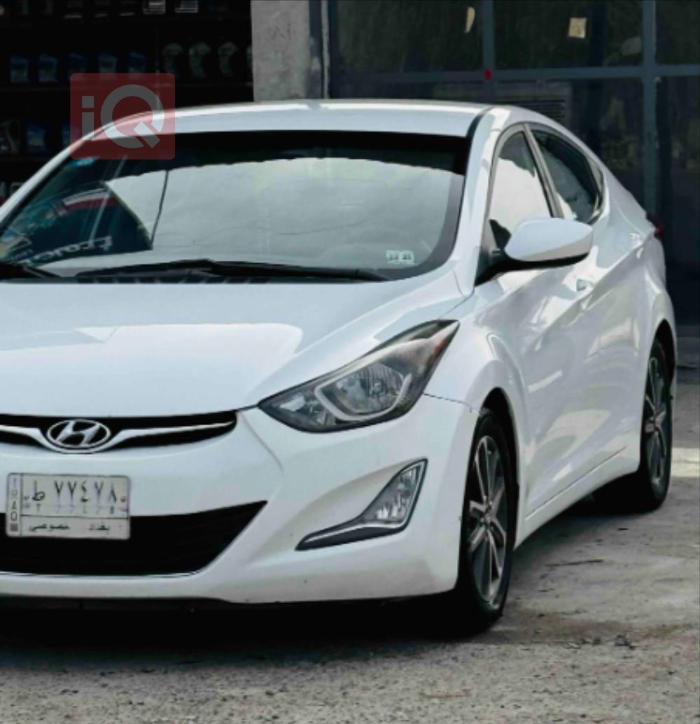 هیوندای ئەلەنترا